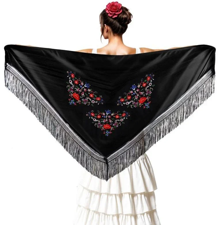 Mantón de Sevillana o Chulapa Negro con Bordado - Image 2