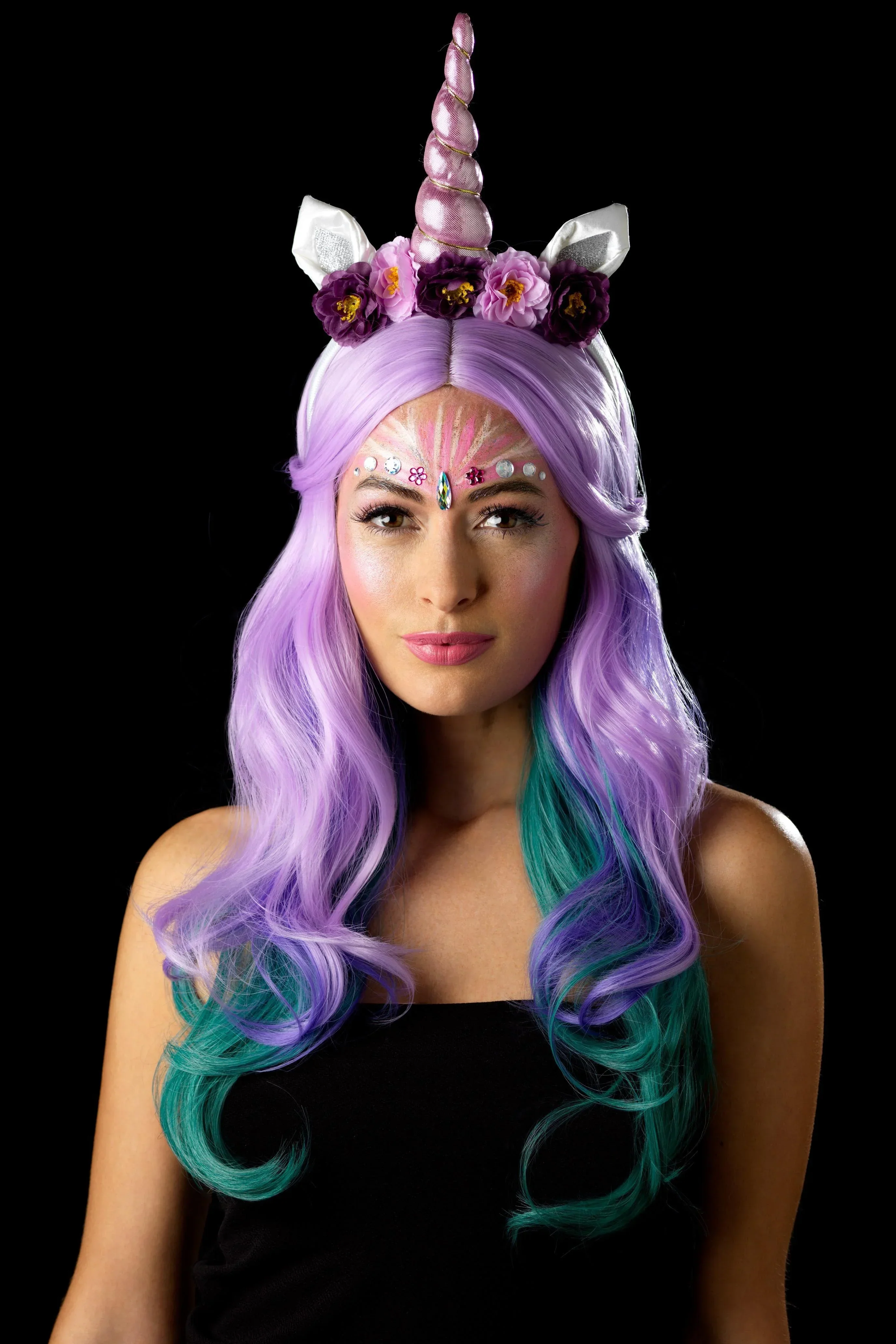 Maquillaje de Unicornio con Gemas y Purpurina - Image 6
