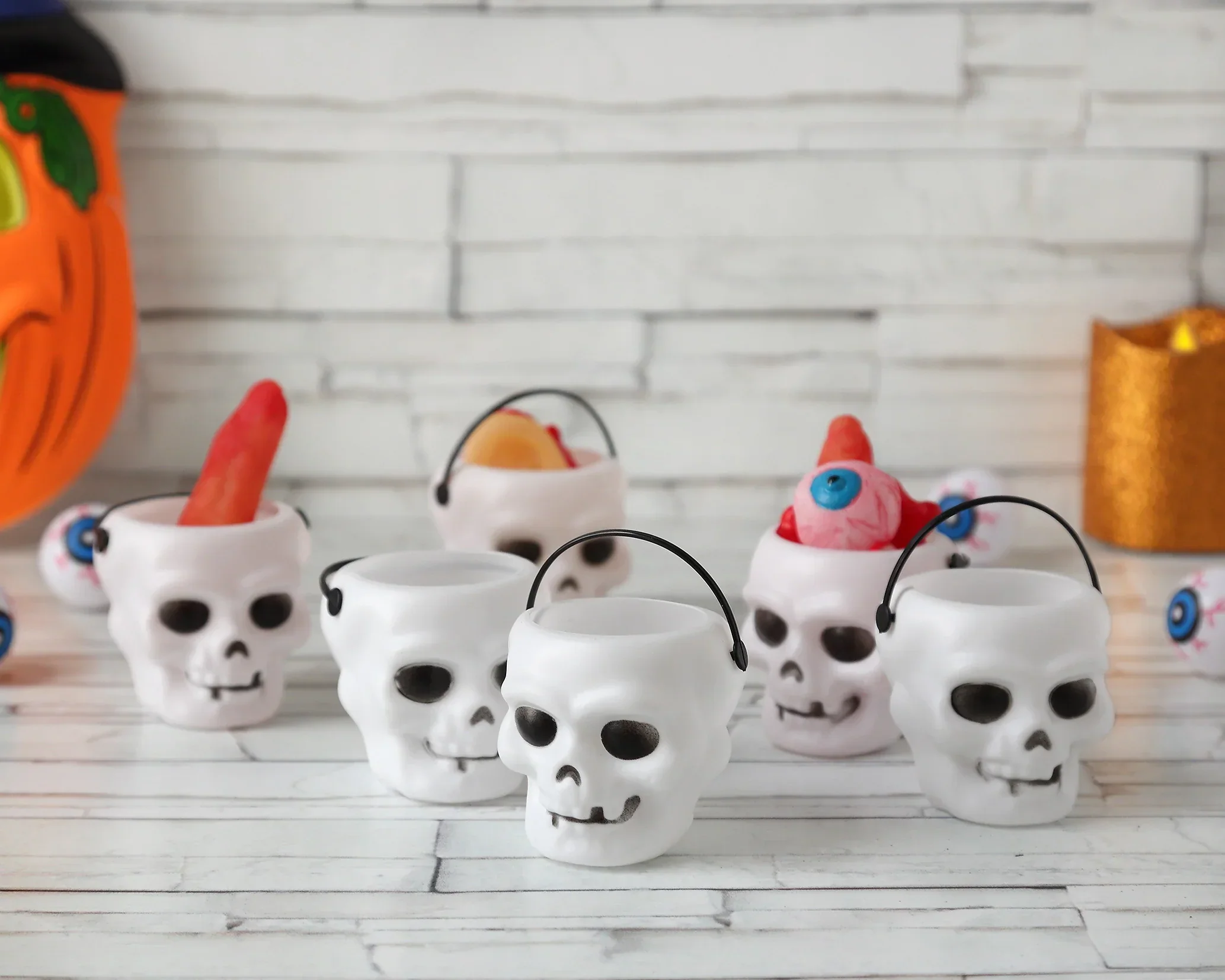 Pack de 6 Mini Calaveras para Decoración de Halloween - Image 2