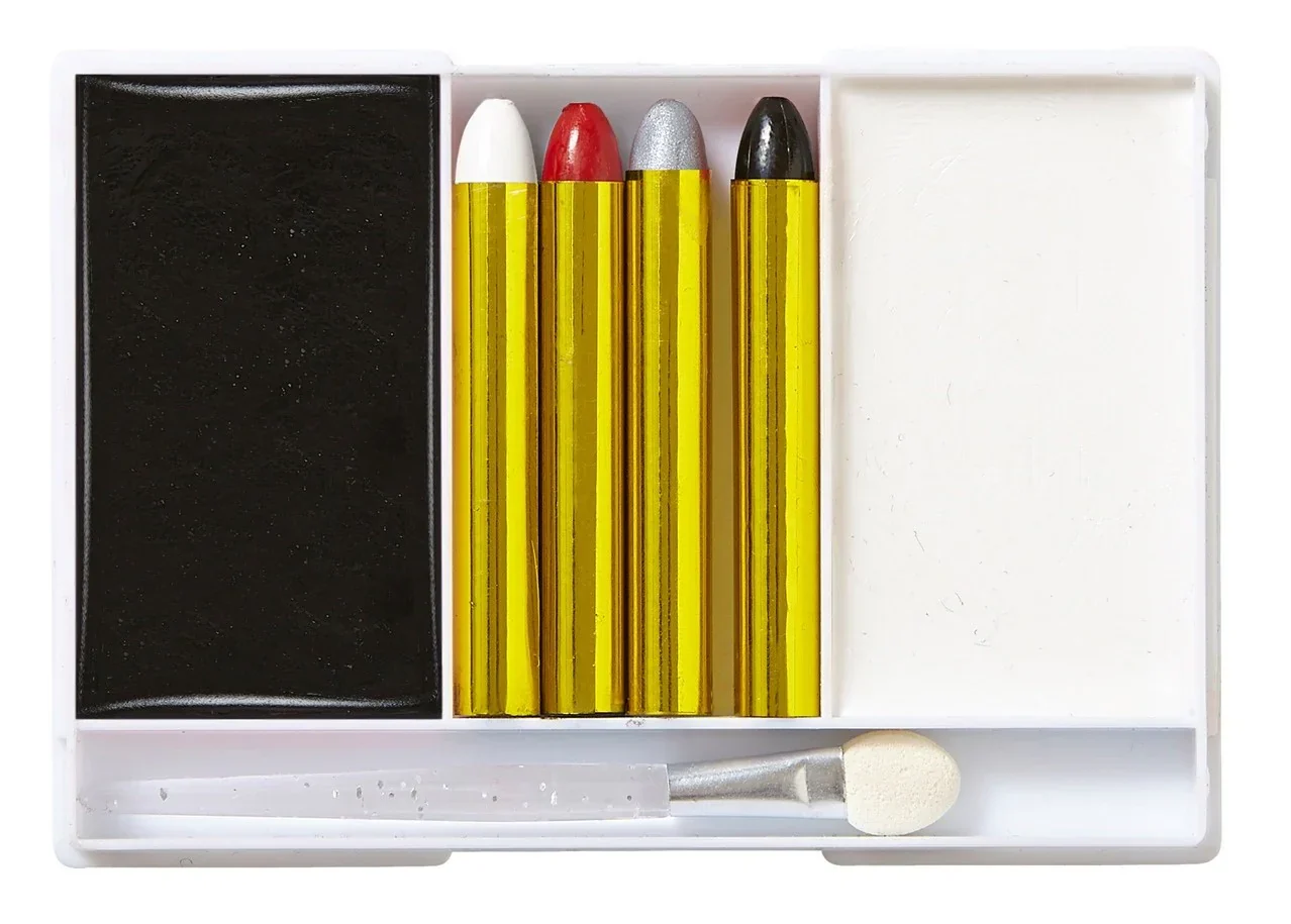 Set de Maquillaje Blanco y Negro - Image 2